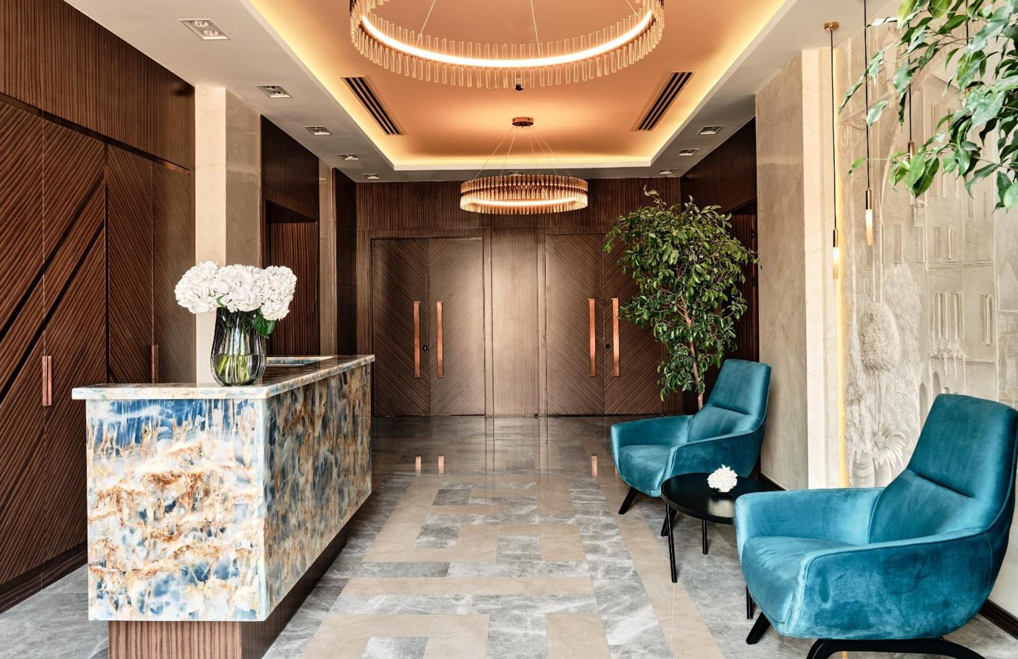 Hotel Crowne Plaza Tashkent By Ihg Esterno foto