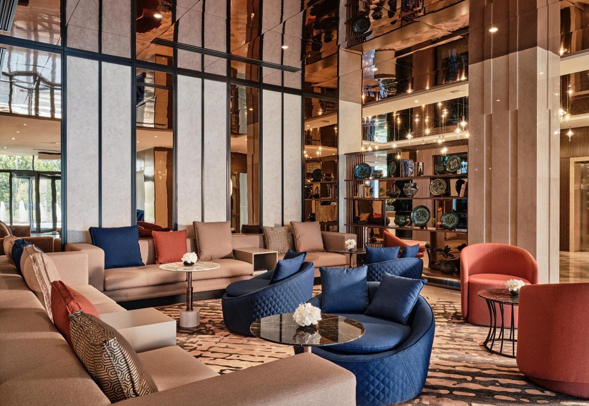 Hotel Crowne Plaza Tashkent By Ihg Esterno foto