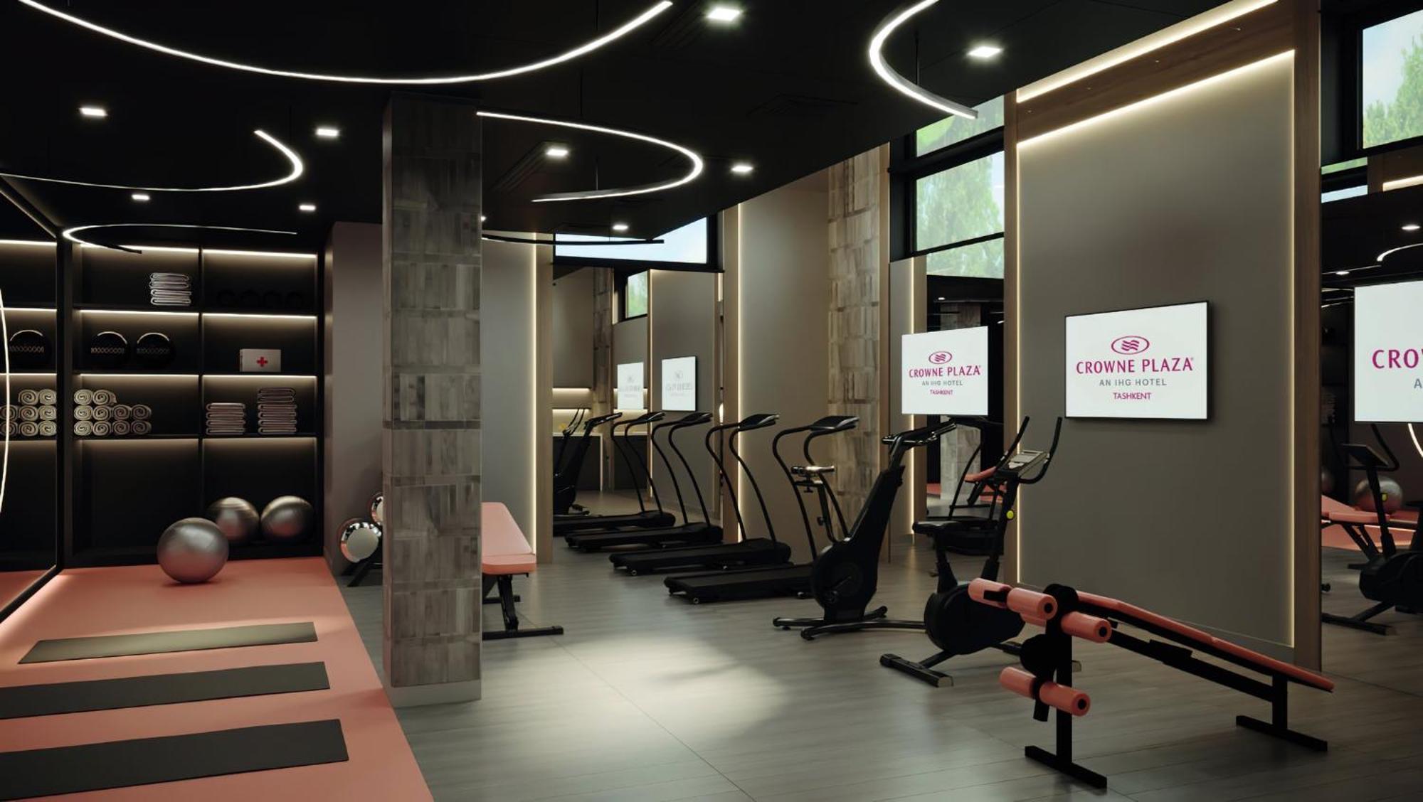 Hotel Crowne Plaza Tashkent By Ihg Esterno foto